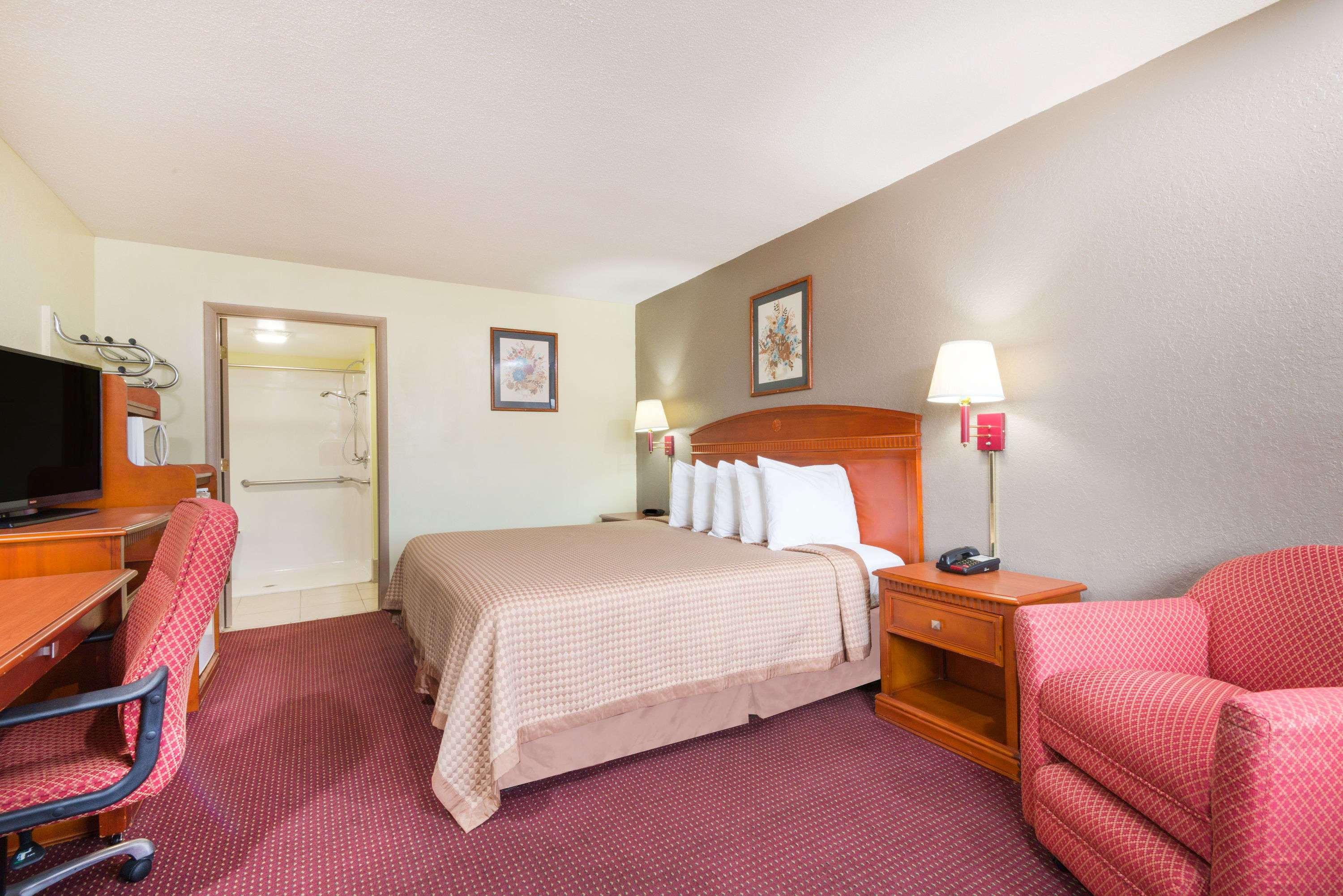 Days Inn By Wyndham Paintsville Dış mekan fotoğraf