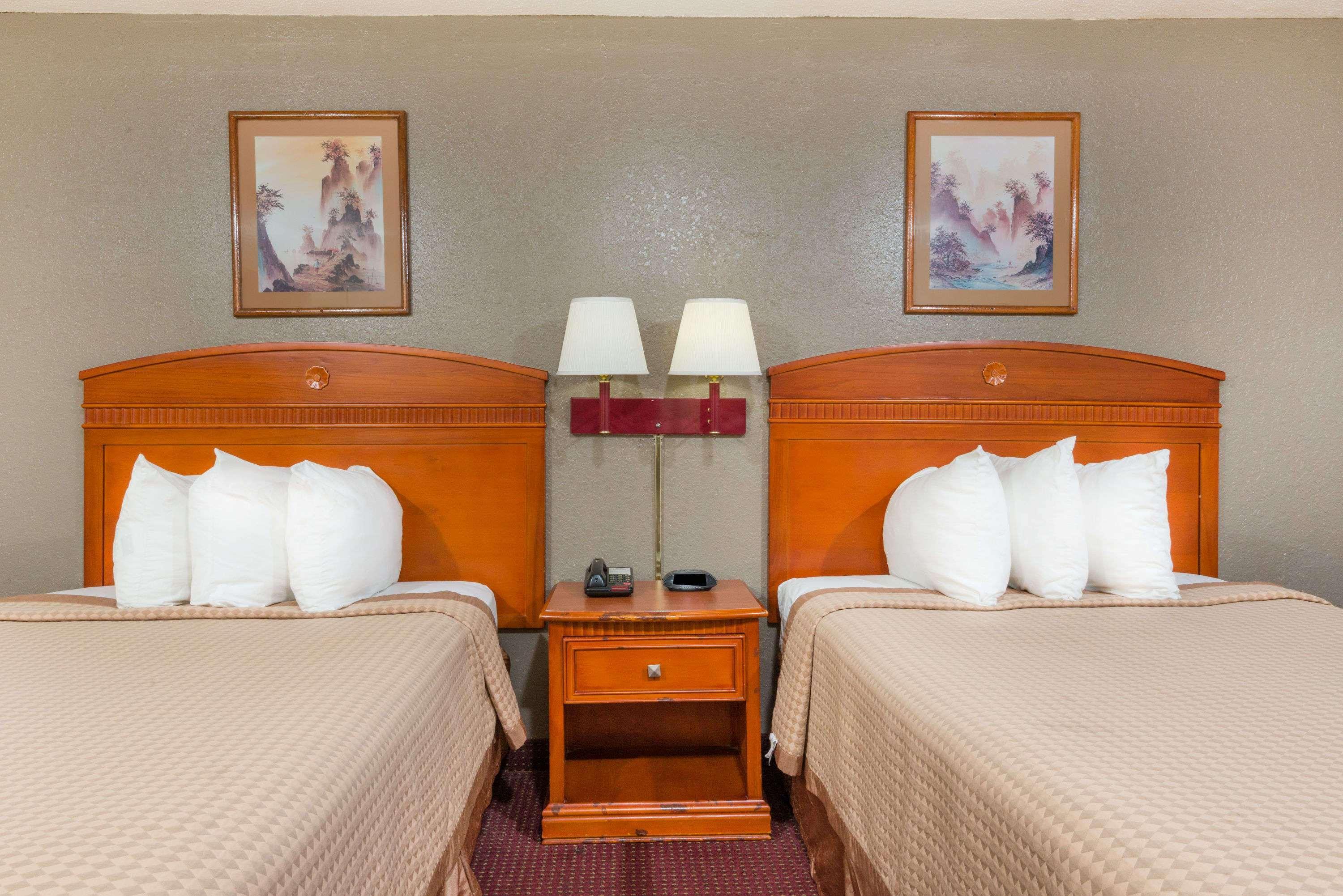 Days Inn By Wyndham Paintsville Dış mekan fotoğraf