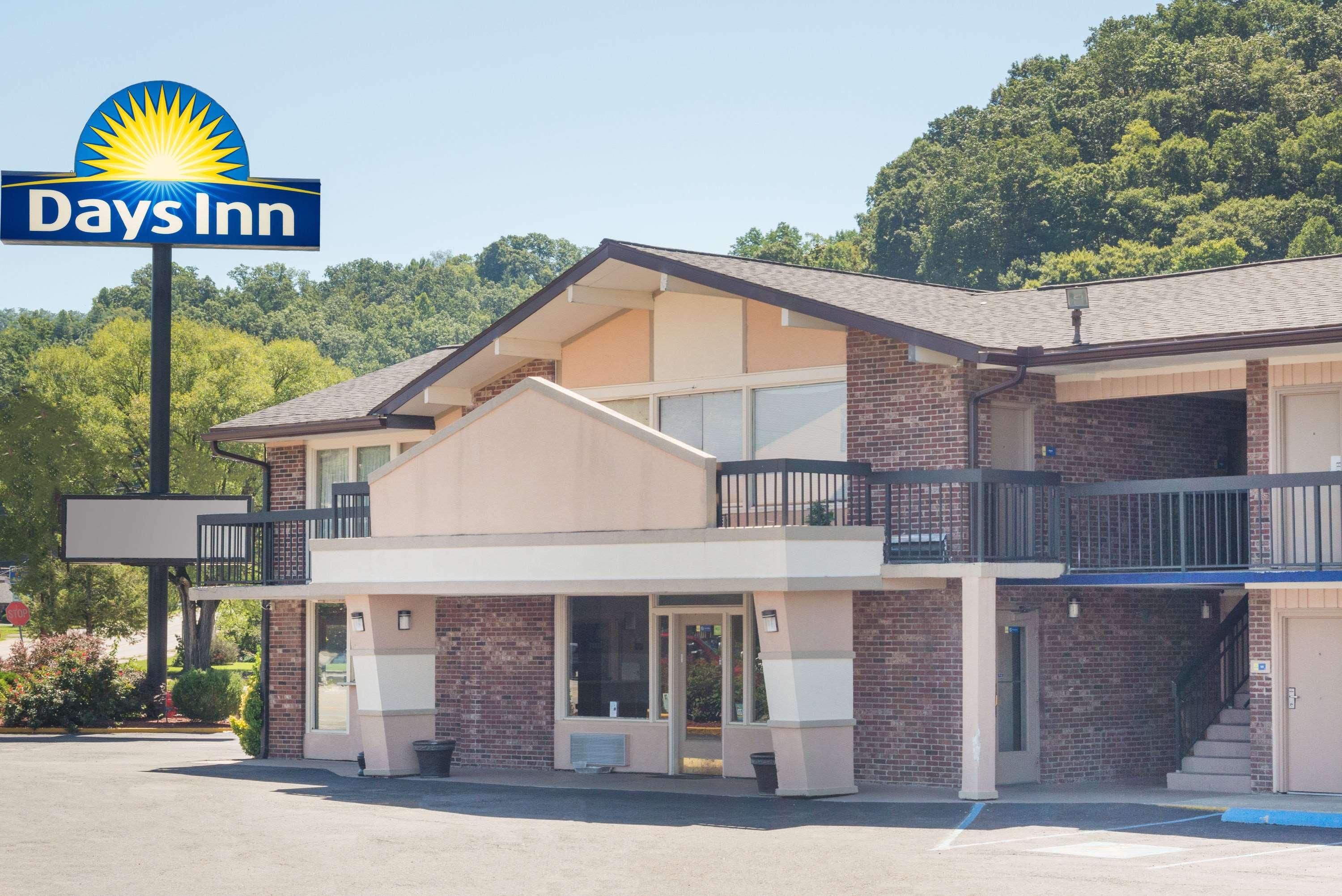 Days Inn By Wyndham Paintsville Dış mekan fotoğraf