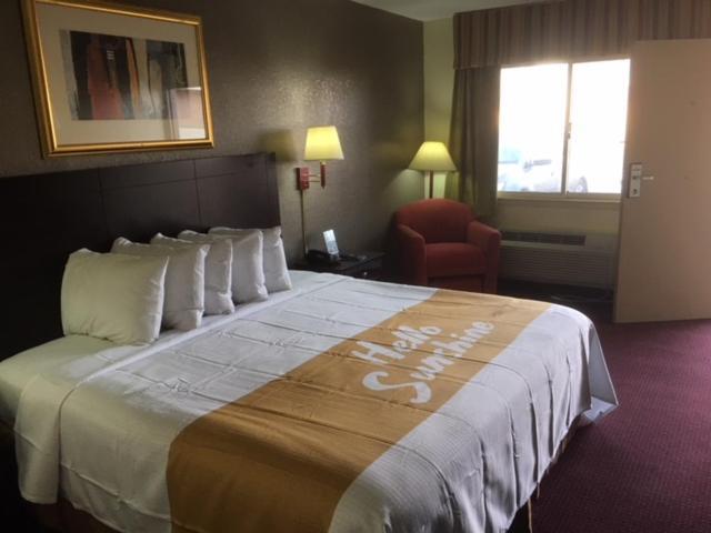 Days Inn By Wyndham Paintsville Dış mekan fotoğraf