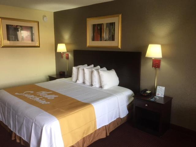 Days Inn By Wyndham Paintsville Dış mekan fotoğraf